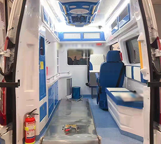 金平车辆内部展示